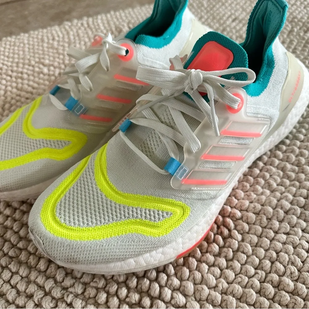 Adidas Ultraboost Neon EUC - Picture 4 of 6